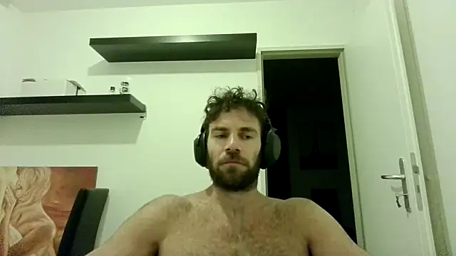 alpha-hunk online show from 10.10.25