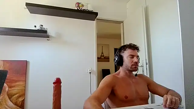alpha-hunk online show from 05.23.26