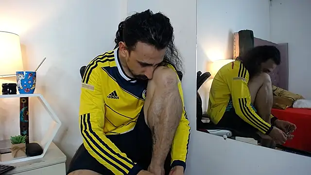 Sr Magnus  online show from 09.26.25