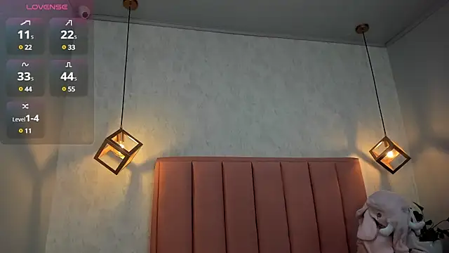 MAYROBERTSS online show from 01.17.25