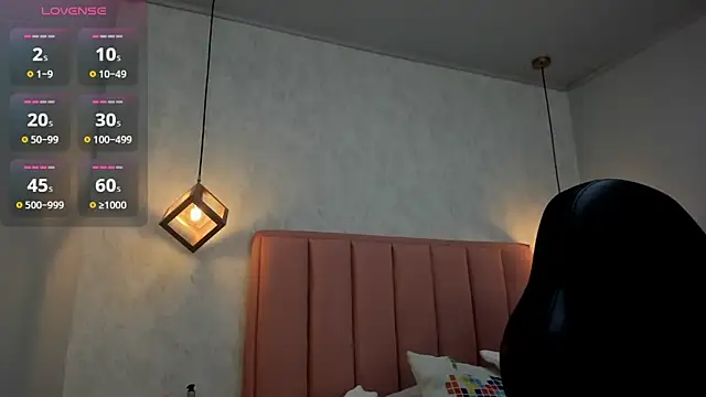 MAYROBERTSS online show from 01.27.25