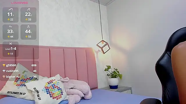 MAYROBERTSS online show from 02.06.25