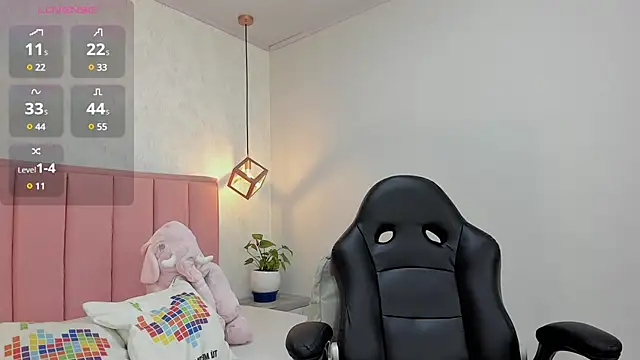 MAYROBERTSS online show from 02.17.25