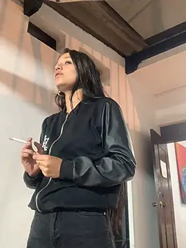 Kyna euphoria online show from 12.28.24