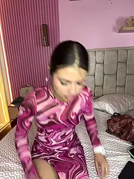 Kyna euphoria online show from 12.30.24