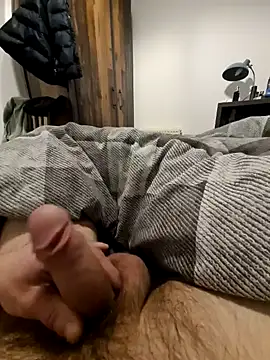 Snapshot of NiceBone000 chatting on 12.15.24 NiceBone000 online show from 12.15.24