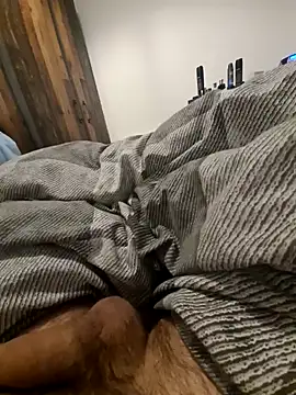 Snapshot of NiceBone000 chatting on 01.31.25 NiceBone000 online show from 01.31.25