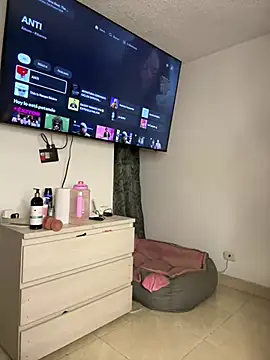 ariiel  online show from 12.26.24