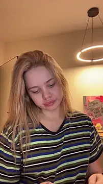 SIlviaBeyt online show from 03.24.26