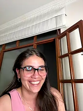 aurora divine online show from 10.27.25