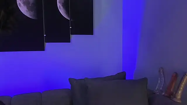 maddy walker online show from 01.10.25