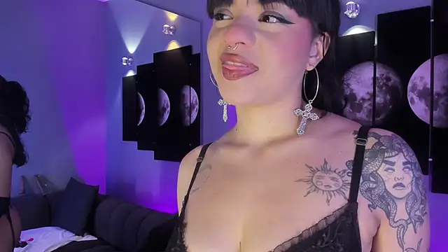 maddy walker online show from 02.01.25