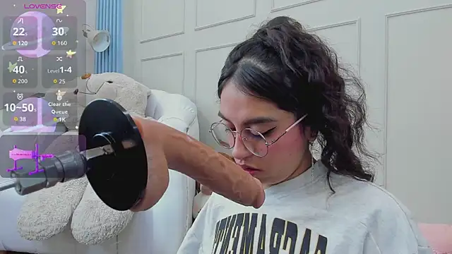 MadyJackson online show from 09.16.25