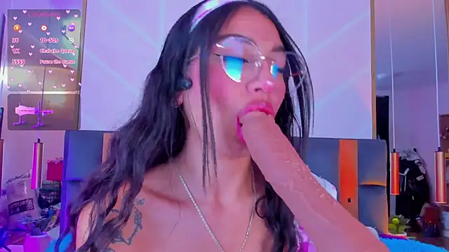 Snapshot of MadyJackson chatting on 01.17.26 MadyJackson online show from 01.17.26