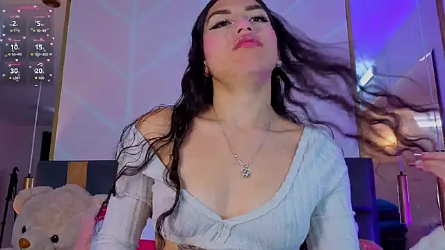 Snapshot of MadyJackson chatting on 02.11.26 MadyJackson online show from 02.11.26