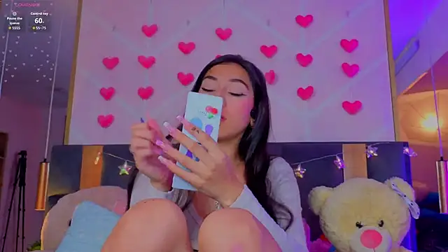 Snapshot of MadyJackson chatting on 02.19.26 MadyJackson online show from 02.19.26