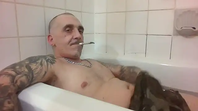 CandiedPompano online show from 09.26.25