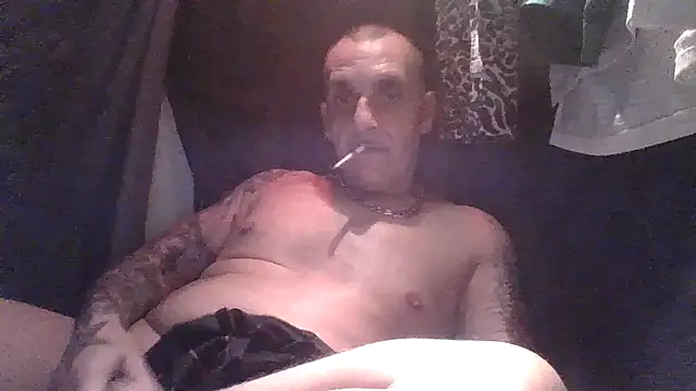 CandiedPompano online show from 10.08.25