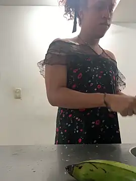 zahrivk1 online show from 10.30.25