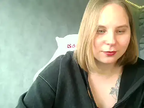 Thalia  Star online show from 01.18.25