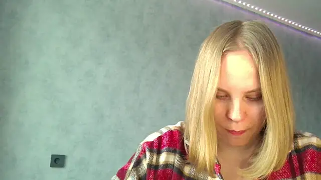 Thalia  Star online show from 02.04.25