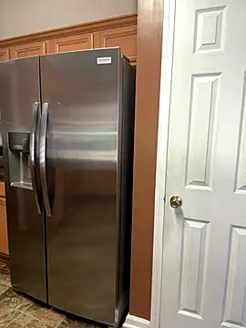 Snapshot of choclatepeaach chatting on 11.03.25 choclatepeaach online show from 11.03.25