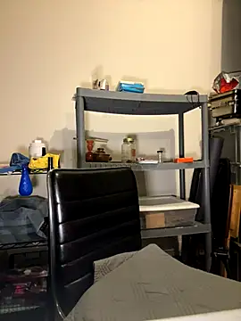 Snapshot of choclatepeaach chatting on 11.26.25 choclatepeaach online show from 11.26.25