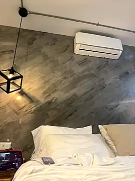 Snapshot of choclatepeaach chatting on 11.30.25 choclatepeaach online show from 11.30.25