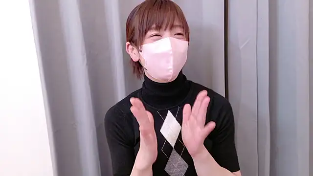 Risa 06 online show from 11.28.25