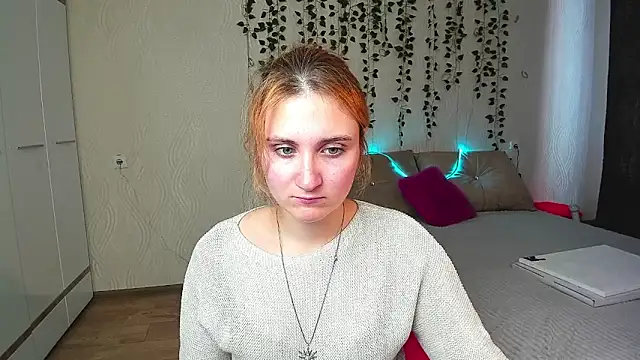 Miss Elsa  online show from 03.04.25