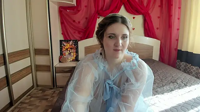 Miss Elsa  online show from 04.11.26