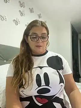 AntonellaAlondra4 online show from 01.27.25