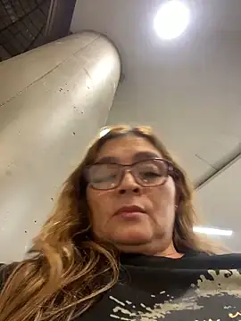 AntonellaAlondra4 online show from 02.02.25