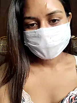 Snapshot of its_sophiaa chatting on 01.27.25 its sophiaa online show from 01.27.25