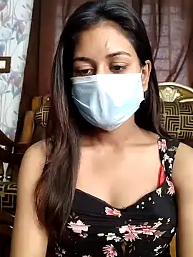 Snapshot of its_sophiaa chatting on 01.30.25 its sophiaa online show from 01.30.25