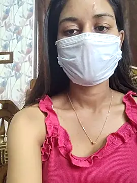 Snapshot of its_sophiaa chatting on 02.12.25 its sophiaa online show from 02.12.25