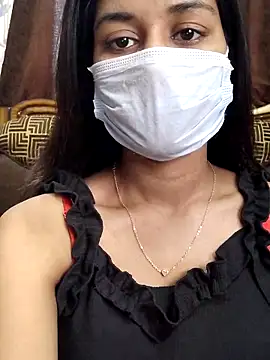 Snapshot of its_sophiaa chatting on 02.16.25 its sophiaa online show from 02.16.25