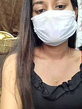 Snapshot of its_sophiaa chatting on 02.16.25 its sophiaa online show from 02.16.25