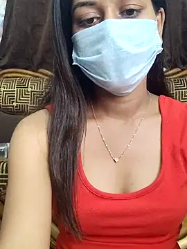 Snapshot of its_sophiaa chatting on 02.18.25 its sophiaa online show from 02.18.25