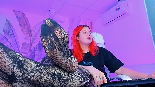 NielletaBlossom online show from 02.20.25