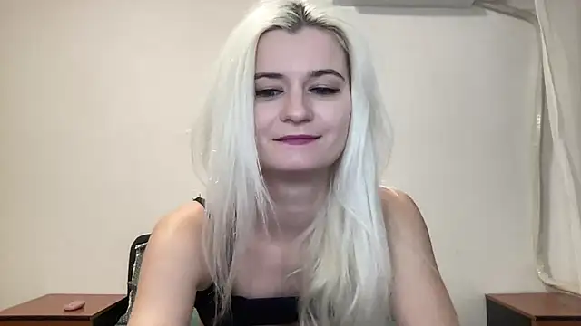 Onika Love online show from 11.01.25