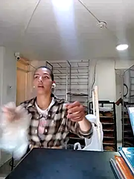 Snapshot of Alisson_420 chatting on 10.26.25 Alisson 420 online show from 10.26.25