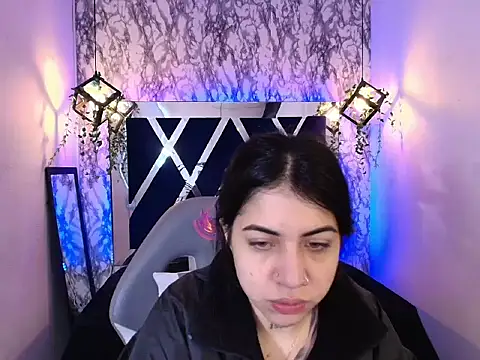 Violet m online show from 11.18.25