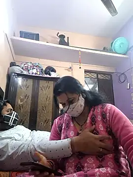 Snapshot of bobbyronak chatting on 01.12.26 bobbyronak online show from 01.12.26