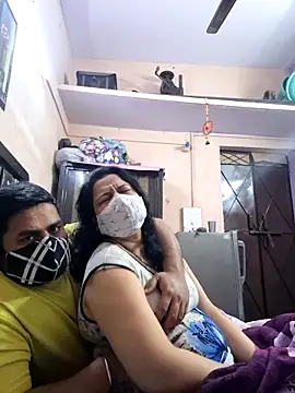 Snapshot of bobbyronak chatting on 01.31.26 bobbyronak online show from 01.31.26