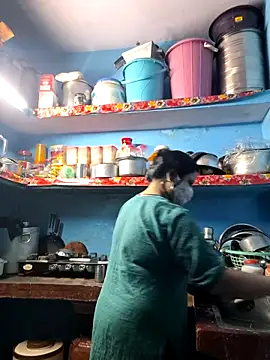 Snapshot of bobbyronak chatting on 03.05.26 bobbyronak online show from 03.05.26