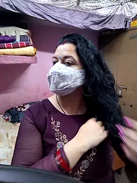 Snapshot of bobbyronak chatting on 03.14.26 bobbyronak online show from 03.14.26