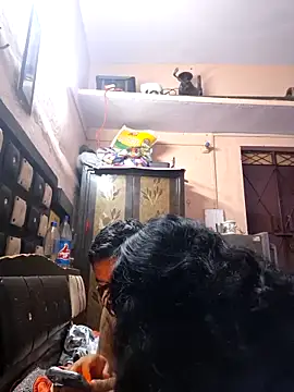 Snapshot of bobbyronak chatting on 03.17.26 bobbyronak online show from 03.17.26