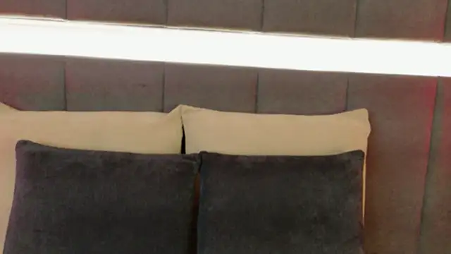 nicolle pierce online show from 10.10.25