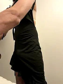 Snapshot of raju120011 chatting on 12.04.25 raju120011 online show from 12.04.25